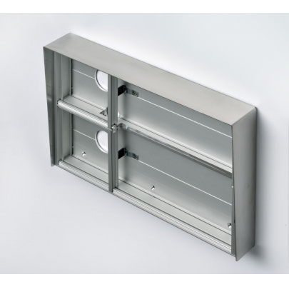 GARANT montážna doska nad omietku pre dva moduly + modul menovníka so strieškou horizontálna